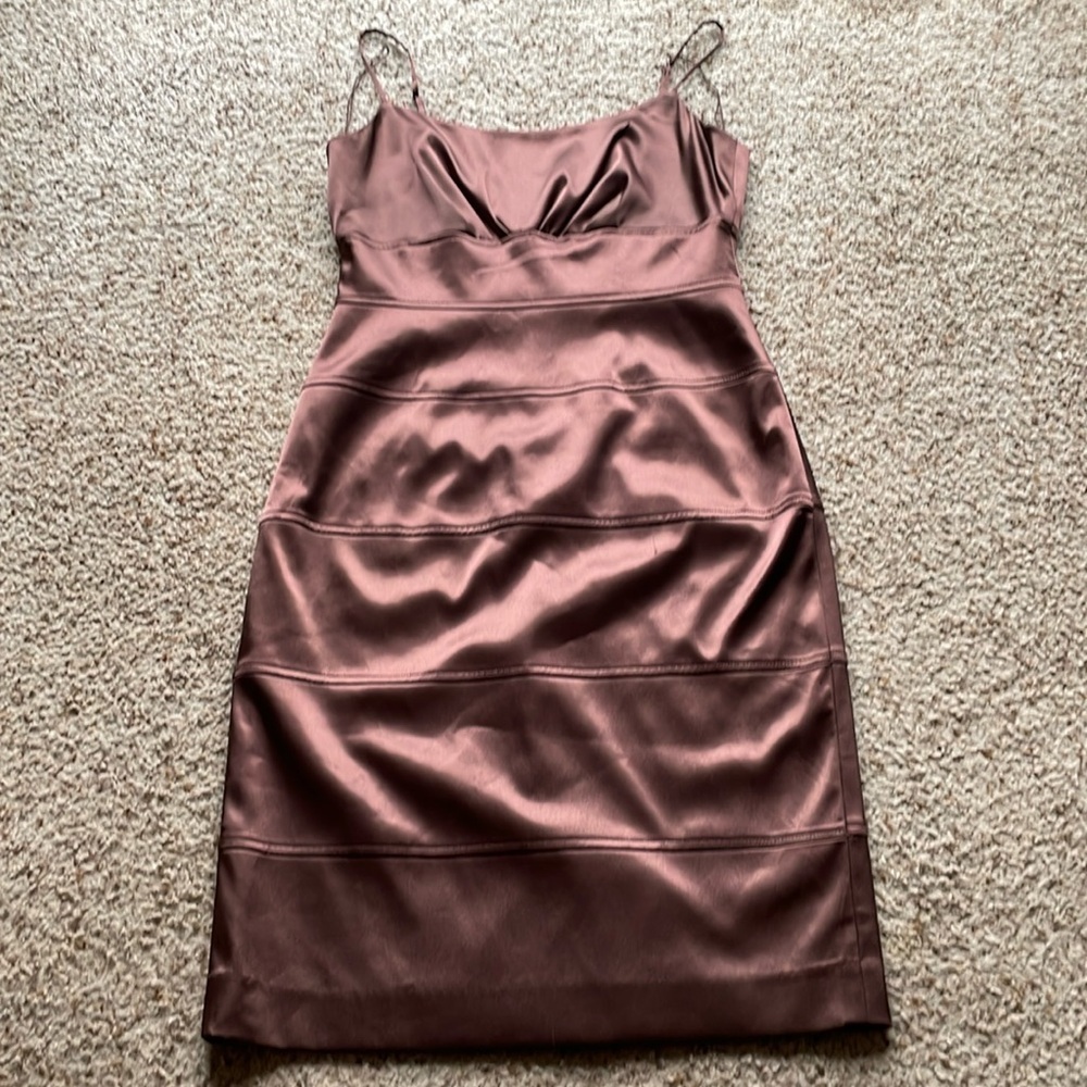 Maggy London brown satin form fitting dress size 8